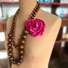 Charger l&#39;image dans la galerie, rose [de vigne] collection grande rose Centifolia
