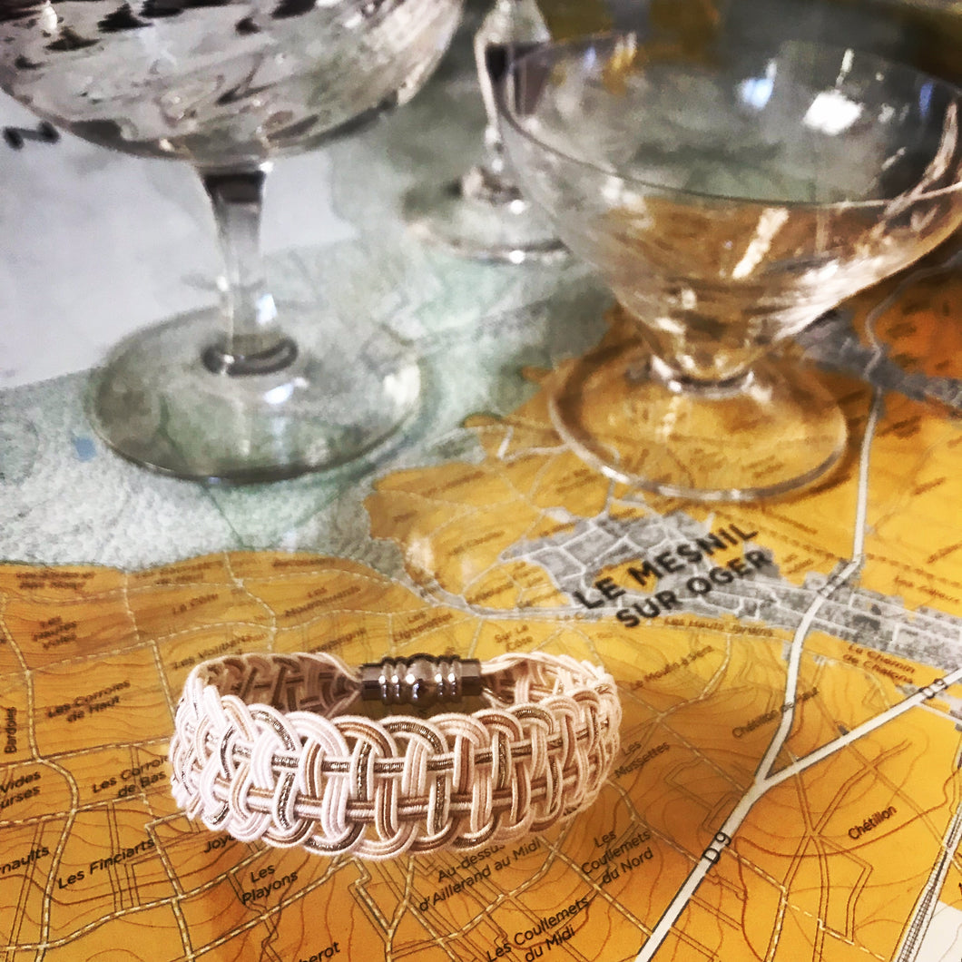 Bracelet de cocktail en guipure tressée Collection Métiers de Patrimoine Angélique Zrak Modèle 2