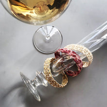 Charger l&#39;image dans la galerie, Bracelet de cocktail en guipure tressée Collection Métiers de Patrimoine Angélique Zrak Modèle 2
